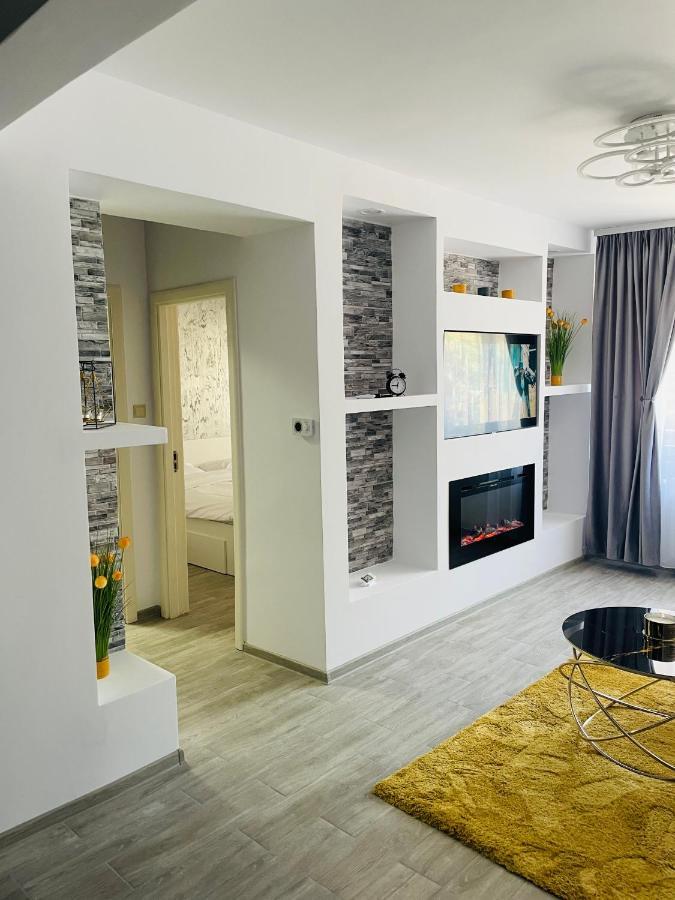 Timisoara Central Apartment New Parking !! エクステリア 写真