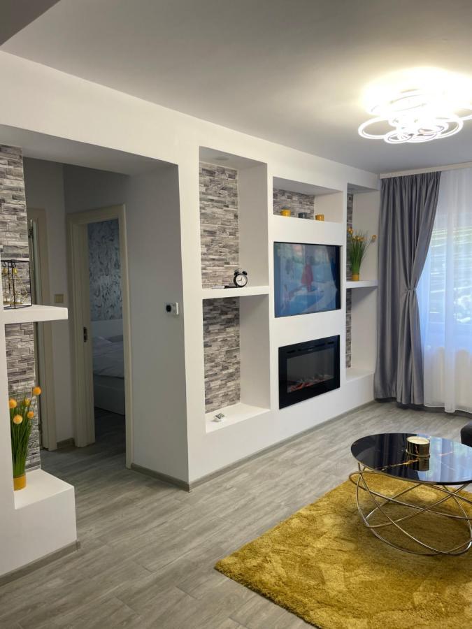 Timisoara Central Apartment New Parking !! エクステリア 写真