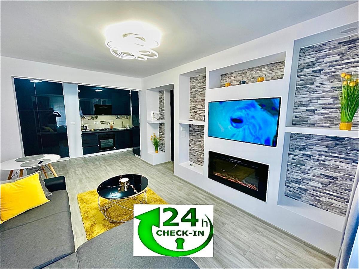 Timisoara Central Apartment New Parking !! エクステリア 写真